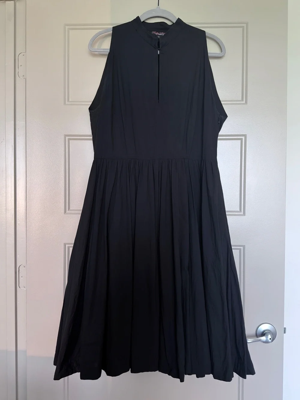 Streetcar Dress by Trashy Diva 16 Black - Picture 2 of 9